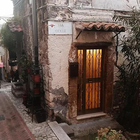 Appartamento A Casa Di Nel Borgo Medievale Poggio Moiano