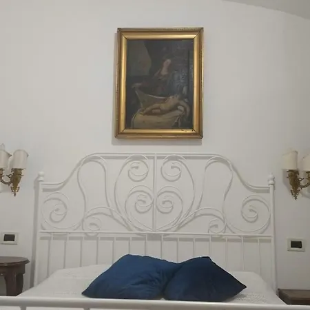 شقة A Casa Di Nel Borgo Medievale
